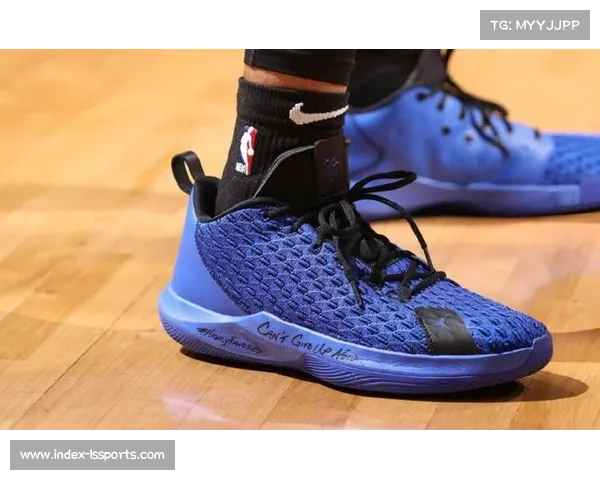 斯蒂芬·库里新系列篮球鞋首日销售额创历史新高